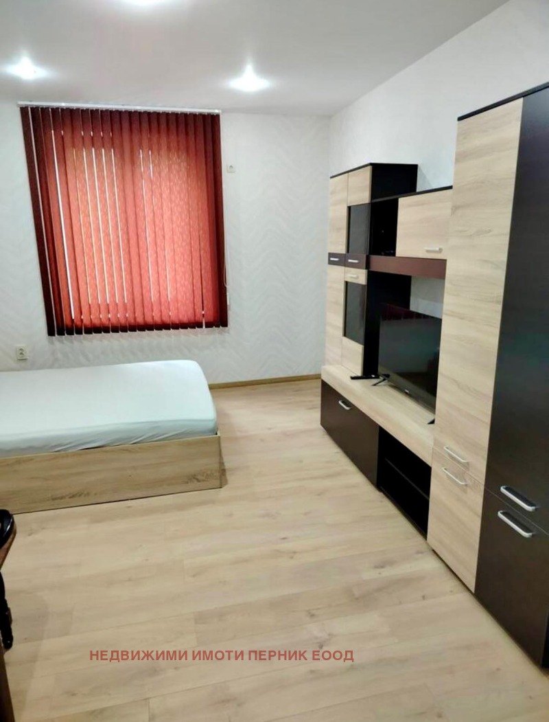 En renta  1 dormitorio Pernik , Iztok , 50 metros cuadrados | 67668199 - imagen [7]