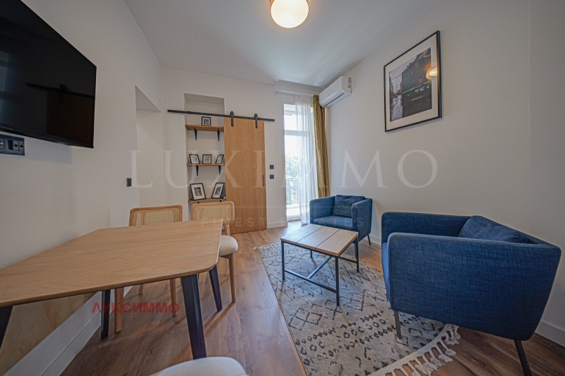 Te huur  2 slaapkamers Sofia , Tsentar , 80 m² | 16741175