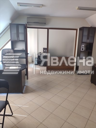 Дава под наем ОФИС, гр. Варна, Център, снимка 13 - Офиси - 52998763
