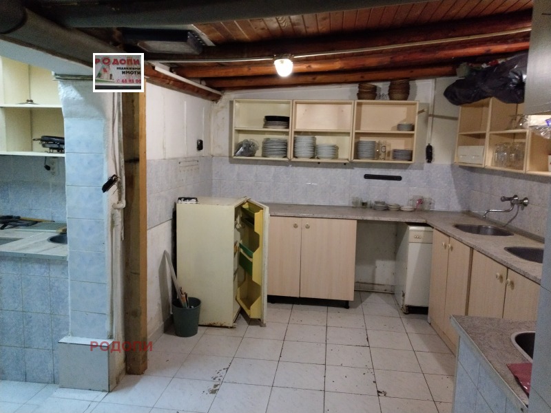 Дава под наем ЗАВЕДЕНИЕ, гр. Пловдив, Христо Смирненски