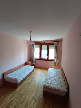 1 Schlafzimmer Zentar, Plowdiw 1