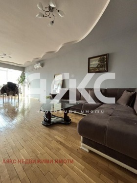 4-СТАЕН, 110 m2