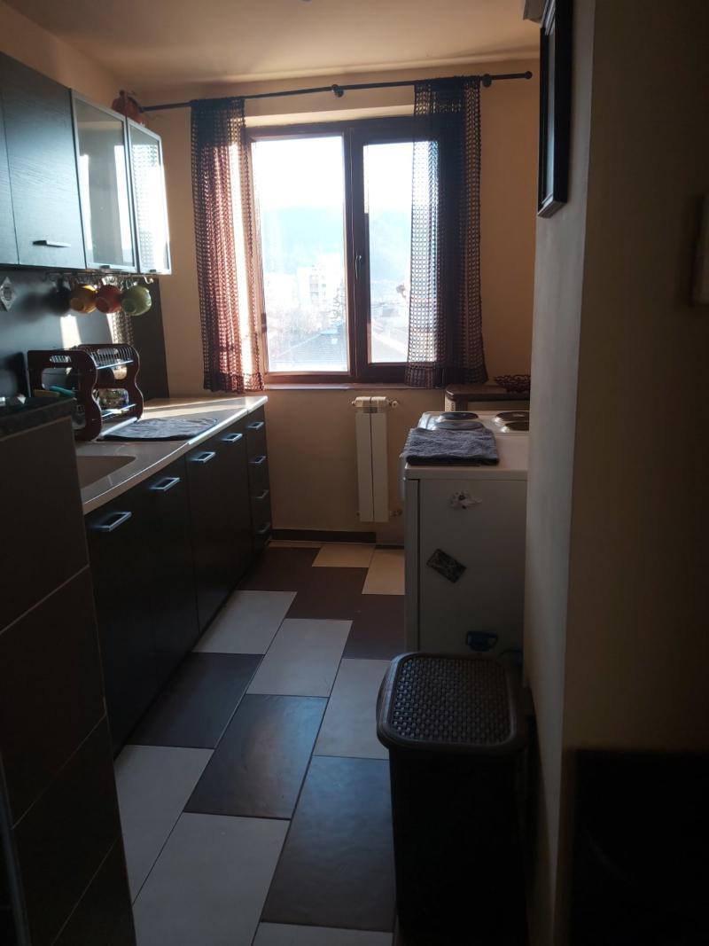 Дава под наем 1-СТАЕН, гр. Перник, Център, снимка 8 - Апартаменти - 52701925