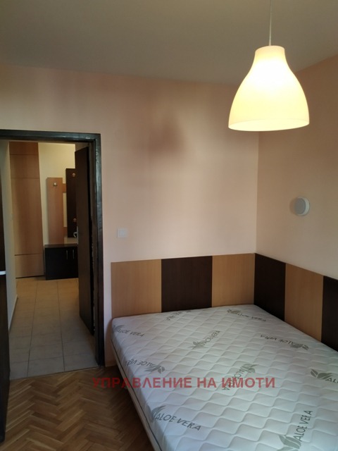 Дава под наем 2-СТАЕН, гр. София, Иван Вазов, снимка 5 - Апартаменти - 56135193