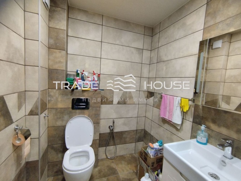 Te huur  2 slaapkamers Plovdiv , Juzjen , 115 m² | 75476974 - afbeelding [9]