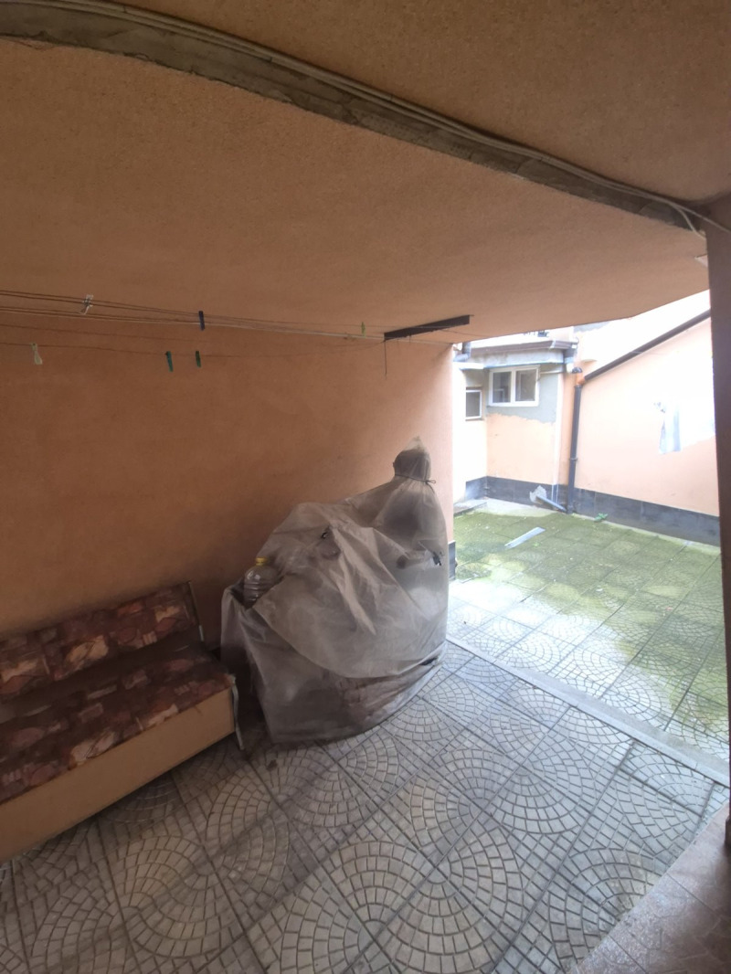 В аренду  2 спальни Пловдив , Център , 80 кв.м | 30490793 - изображение [6]