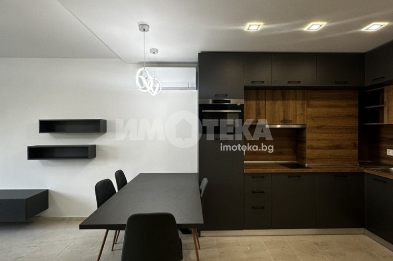 Дава под наем 3-СТАЕН, гр. София, Център, снимка 3 - Апартаменти - 52844950