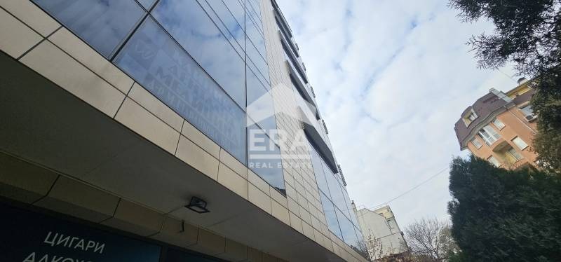 Дава под наем ОФИС, гр. Варна, Център, снимка 12 - Офиси - 53122985