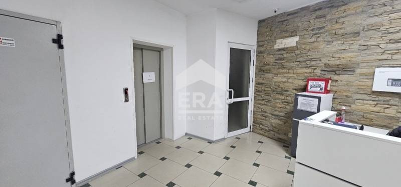 Дава под наем ОФИС, гр. Варна, Център, снимка 8 - Офиси - 53122985
