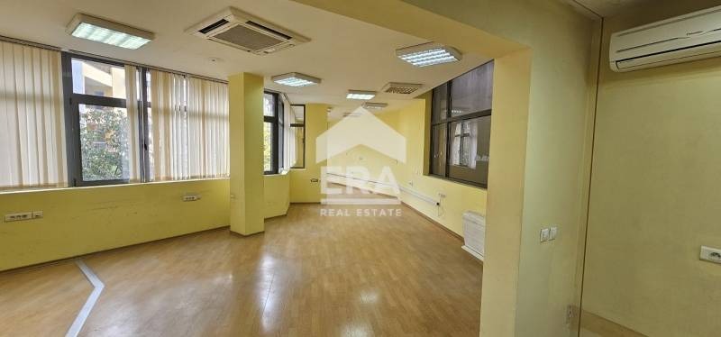 Дава под наем ОФИС, гр. Варна, Център, снимка 5 - Офиси - 53122985