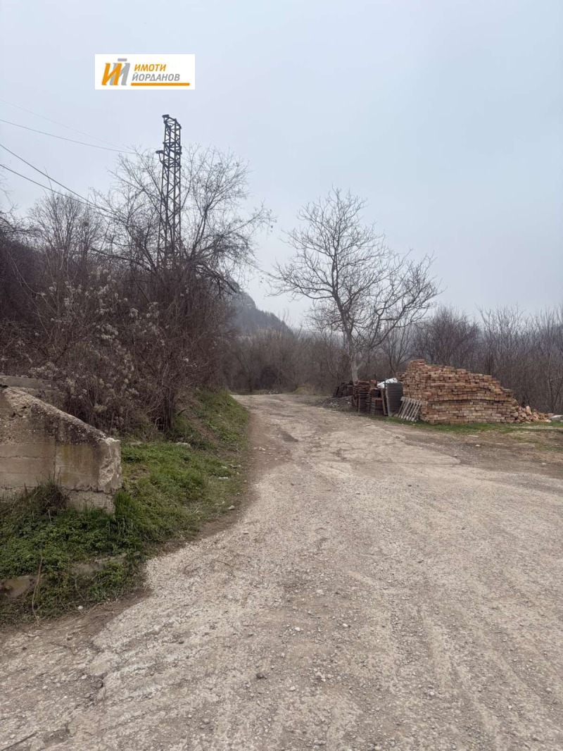 Дава под наем СКЛАД, гр. Велико Търново, Асенов, снимка 9 - Складове - 53018044