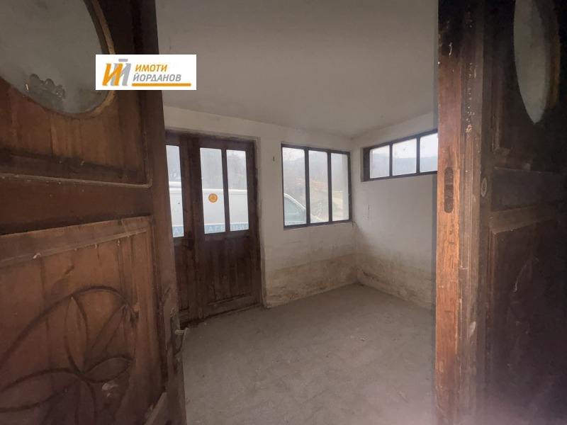 Дава под наем СКЛАД, гр. Велико Търново, Асенов, снимка 5 - Складове - 53018044