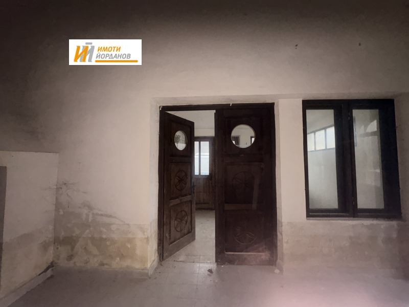 Дава под наем СКЛАД, гр. Велико Търново, Асенов, снимка 6 - Складове - 53018044