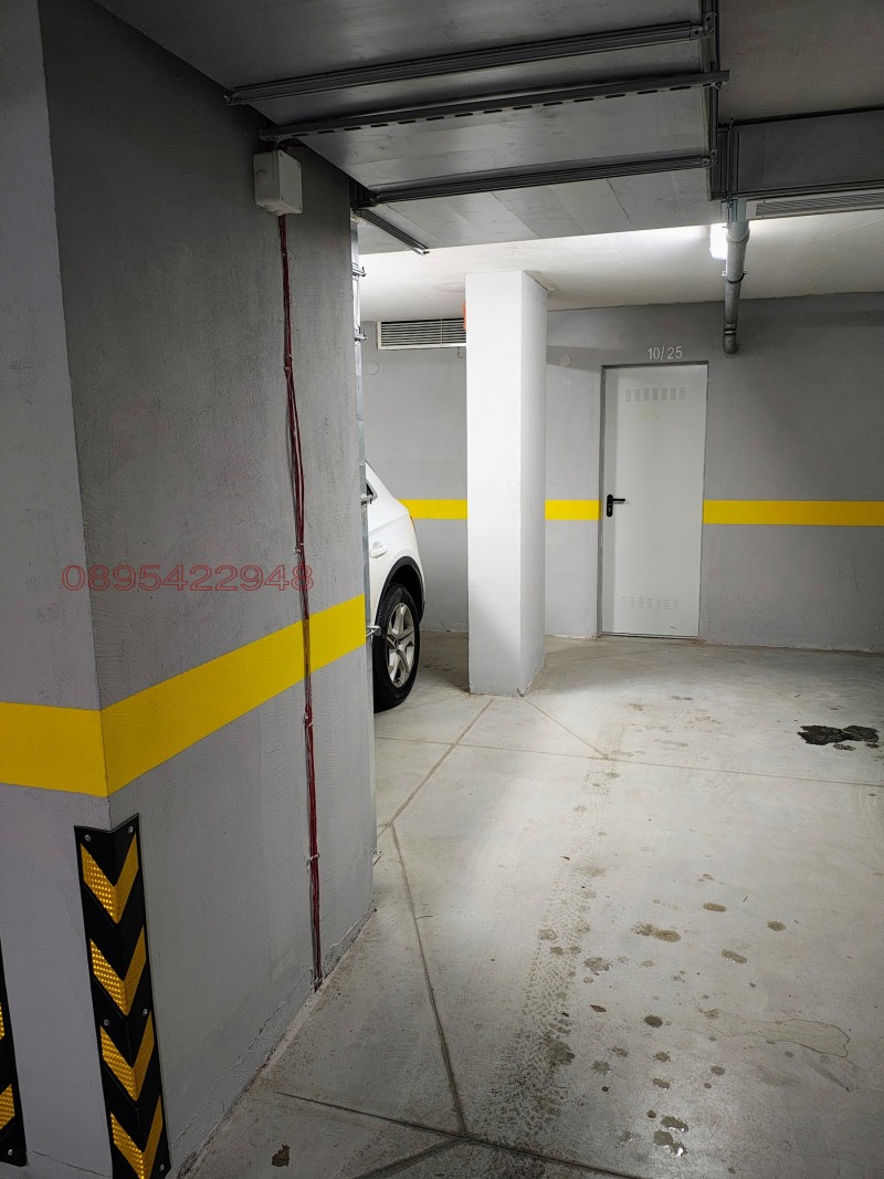 Дава под наем ГАРАЖ, ПАРКОМЯСТО, гр. София, Лозенец, снимка 13 - Гаражи и паркоместа - 53534922