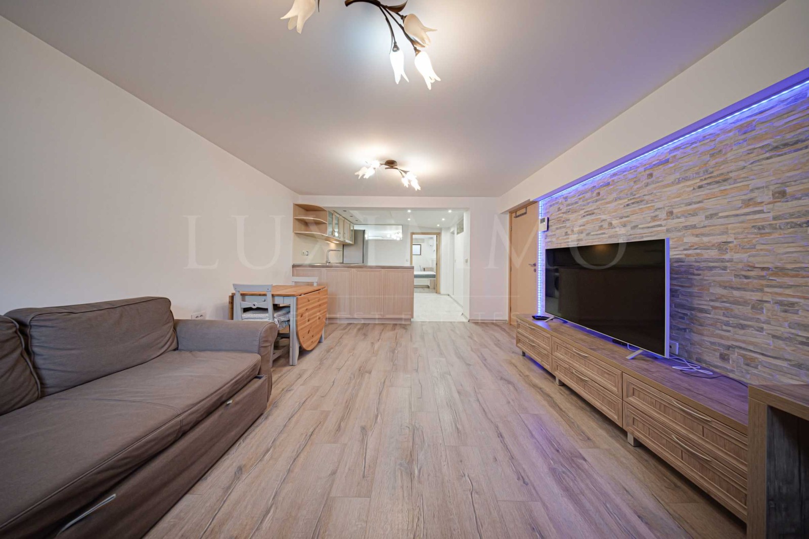 Дава под наем 2-СТАЕН, гр. София, Драгалевци, снимка 2 - Апартаменти - 53511956