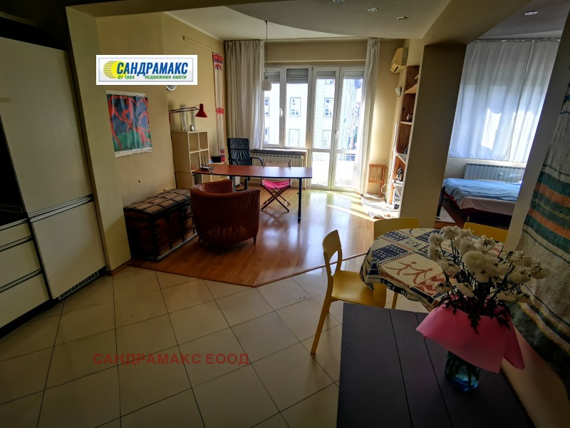Do wynajęcia  1 sypialnia Sofia , Centar , 70 mkw | 82872195 - obraz [14]