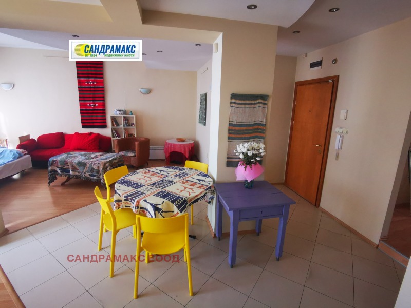 Do wynajęcia  1 sypialnia Sofia , Centar , 70 mkw | 82872195 - obraz [6]