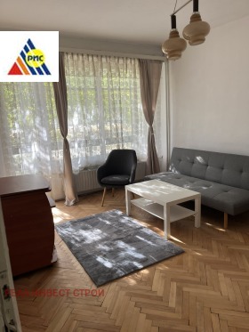 ���� ��� ���� 1-����� | Imot.bg � ����� ������ 8