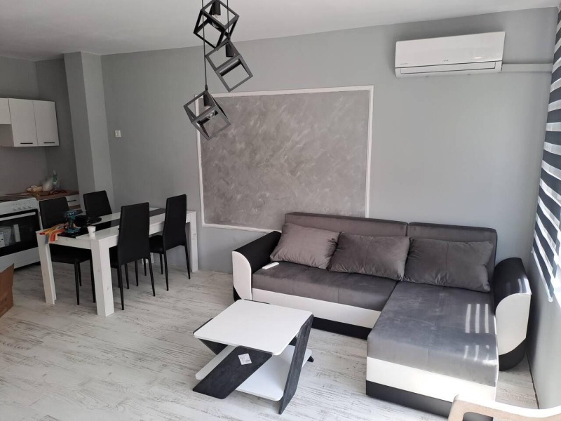 Da affittare  1 camera da letto Burgas , Meden rudnik - zona A , 60 mq | 58794991