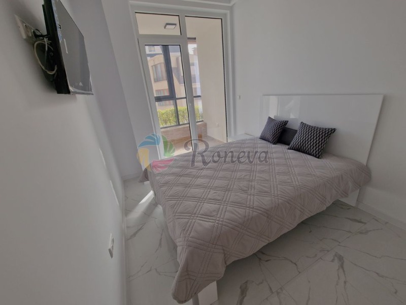 Дава под наем 2-СТАЕН, гр. Варна, Бриз, снимка 15 - Апартаменти - 52798511