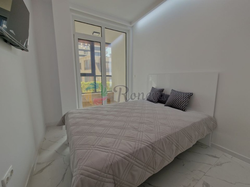 Дава под наем 2-СТАЕН, гр. Варна, Бриз, снимка 12 - Апартаменти - 52798511