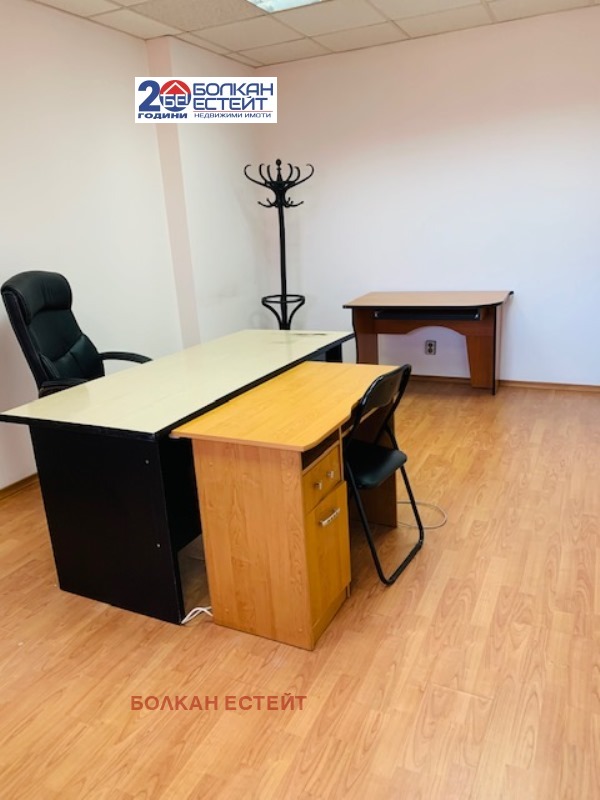 Para alugar  Escritório Veliko Tarnovo , Centar , 25 m² | 62245249 - imagem [2]