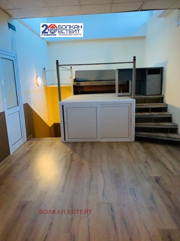 Para alugar  Escritório Veliko Tarnovo , Centar , 25 m² | 62245249 - imagem [7]