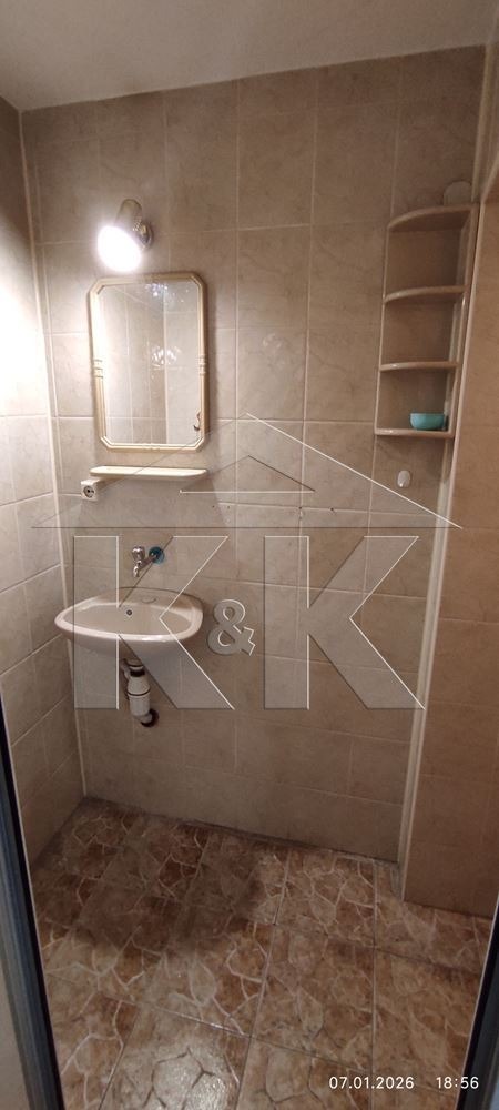 Дава под наем ОФИС, гр. Варна, Колхозен пазар, снимка 12 - Офиси - 53080095