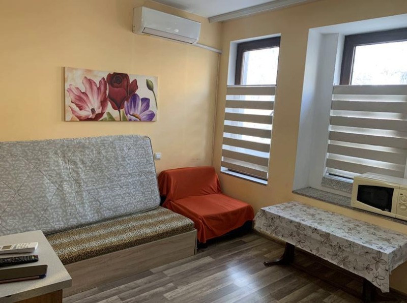 Kiralık  Stüdyo Plovdiv , Karşiyaka , 30 metrekare | 70133939