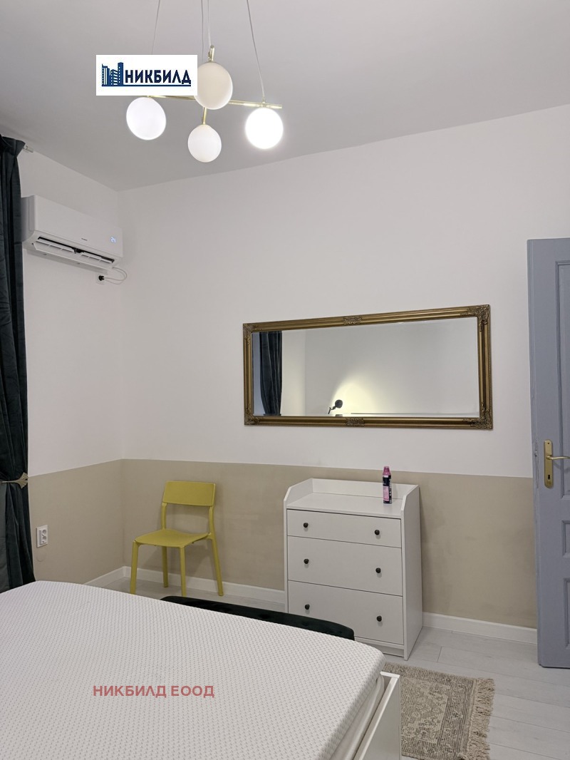 Дава под наем 2-СТАЕН, гр. София, Център, снимка 4 - Апартаменти - 52669077