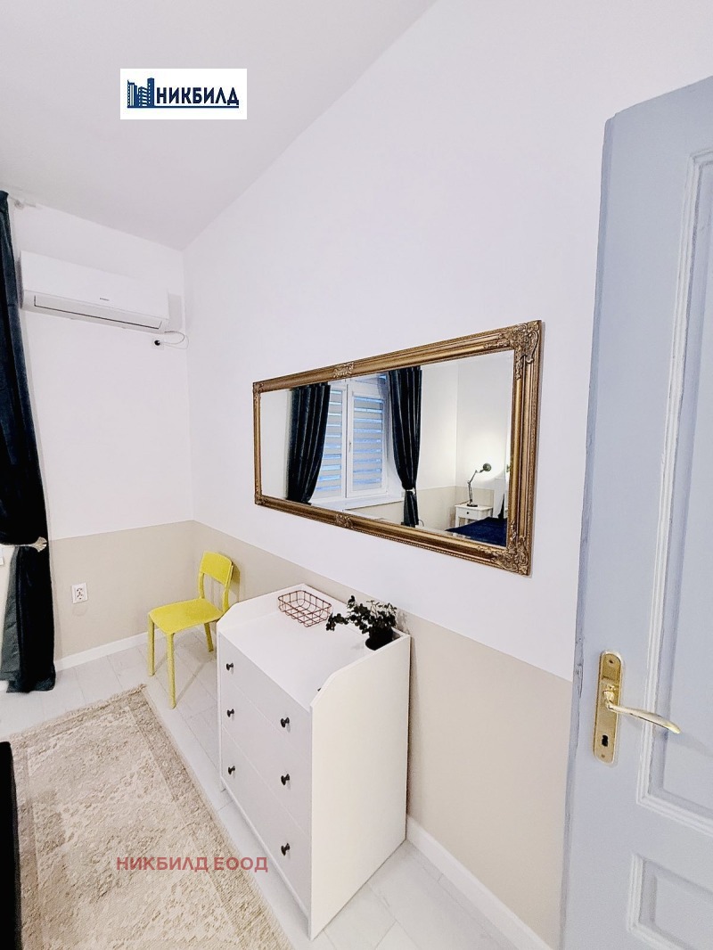 Дава под наем 2-СТАЕН, гр. София, Център, снимка 11 - Апартаменти - 53226984