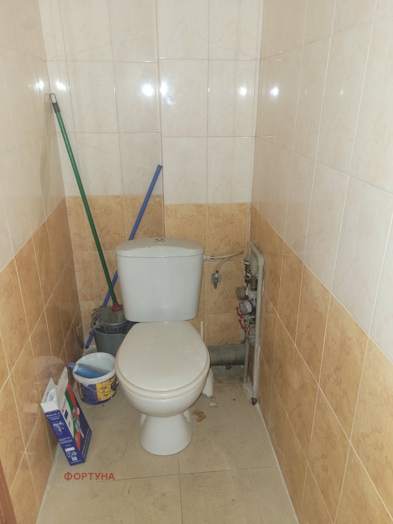 Da affittare  Negozio Ruse , Vazragdane , 30 mq | 52855100 - Immagine [2]