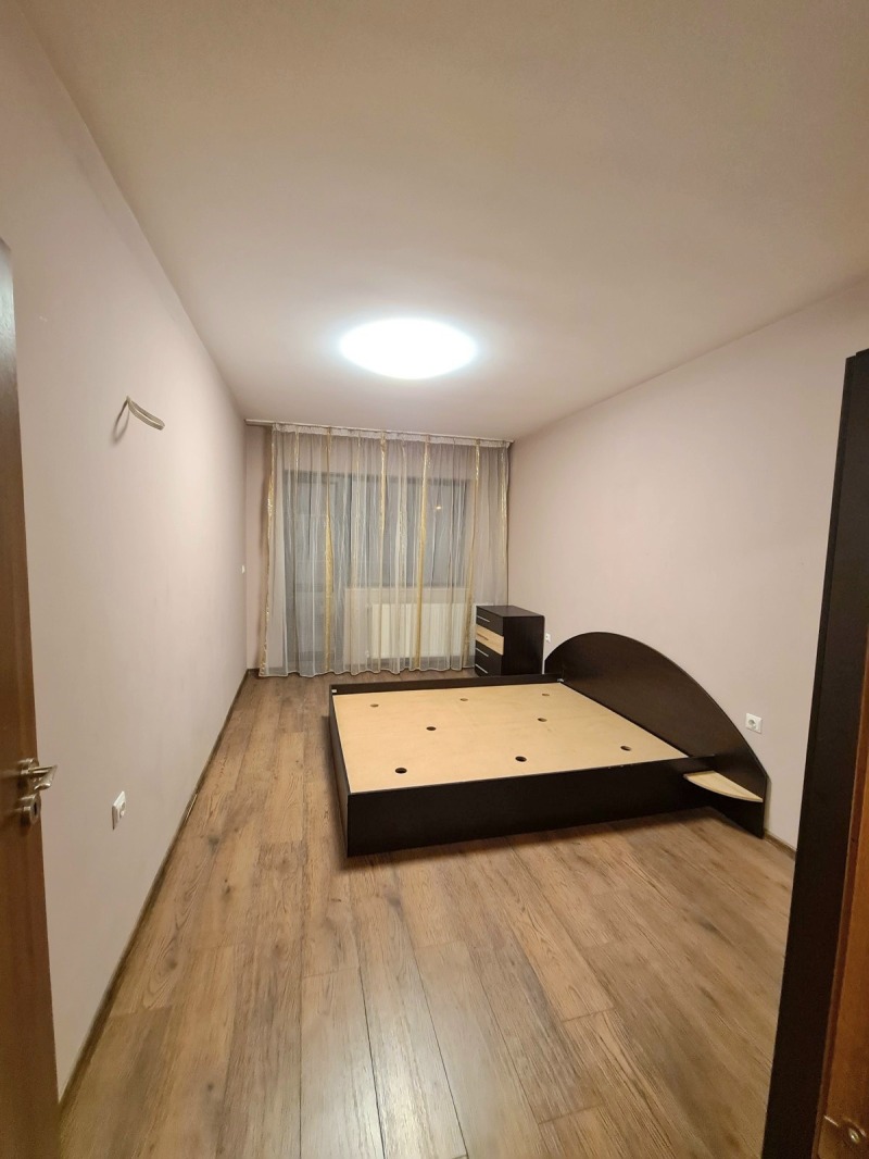 Para alugar  1 quarto Ruse , Vazrajdane , 77 m² | 46626501 - imagem [4]