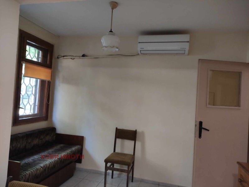 Дава под наем 2-СТАЕН, гр. Пловдив, Кючук Париж, снимка 5 - Апартаменти - 53410244