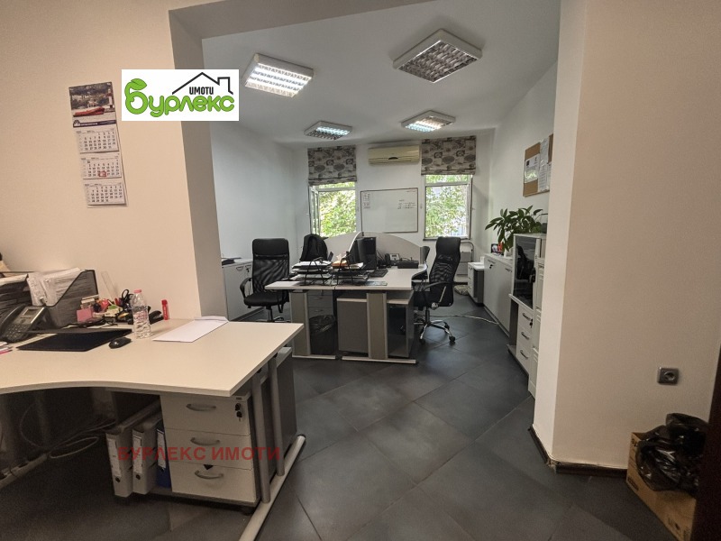 Дава под наем  Офис град Варна , Център , 110 кв.м | 42468495