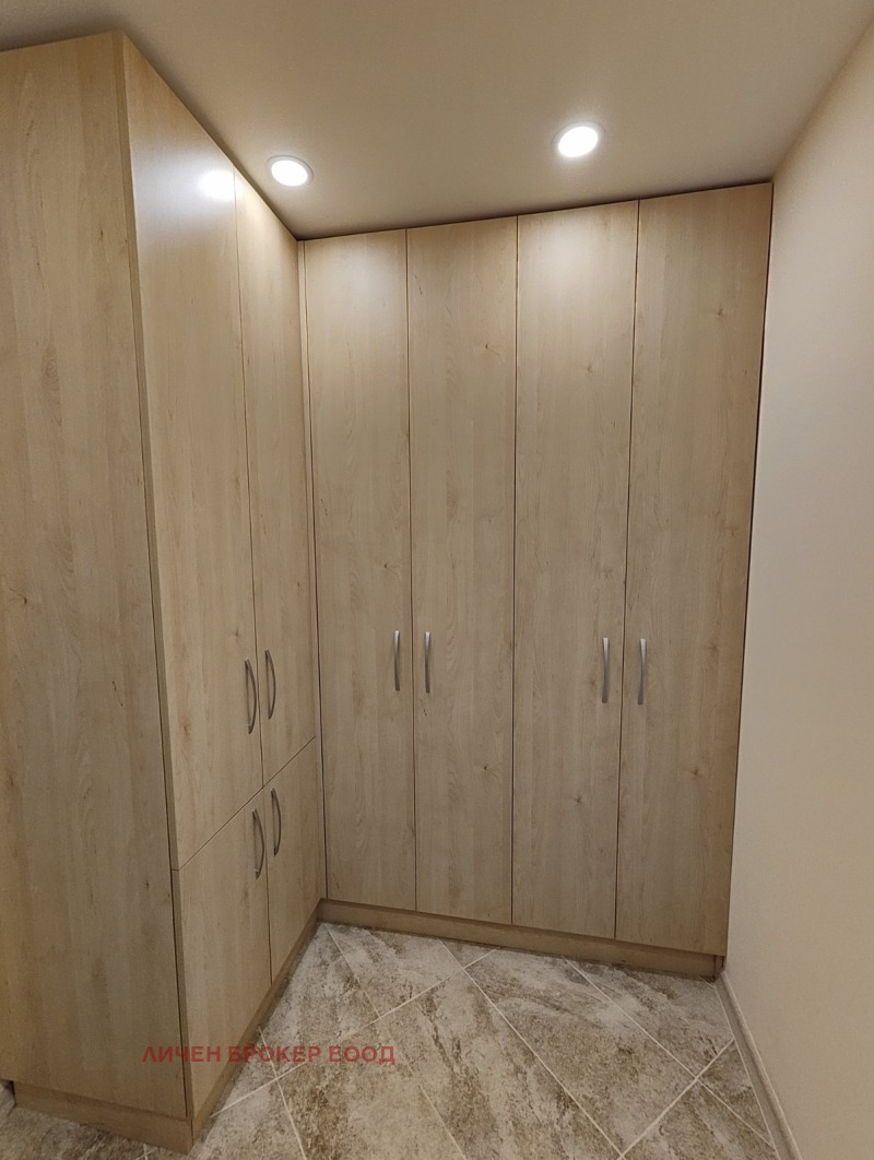 För uthyrning  Hus Golv Sofia , Vladaja , 80 kvm | 69120762 - bild [10]