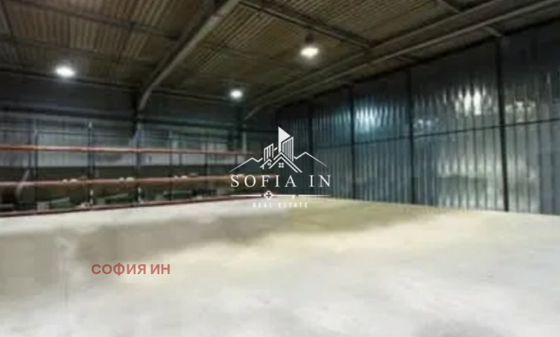 Da affittare  Magazzinaggio Sofia , Gorubliane , 400 mq | 57201828