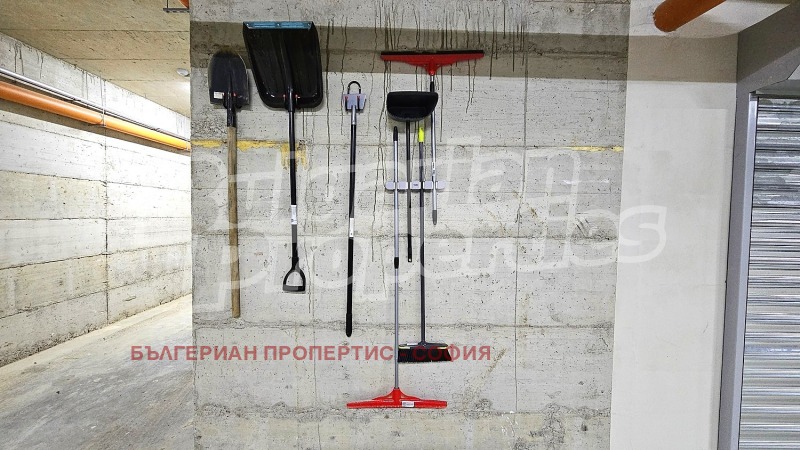 Дава под наем ГАРАЖ, ПАРКОМЯСТО, гр. София, Малинова долина, снимка 10 - Гаражи и паркоместа - 53005302