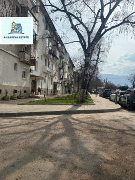 ���� ��� ���� 3-����� | Imot.bg � ����� ������ 10