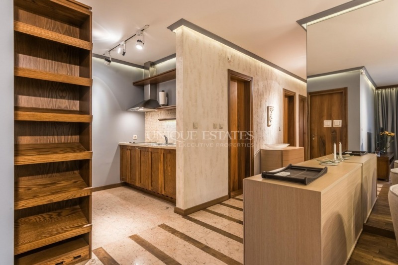 Дава под наем 3-СТАЕН, гр. София, Център, снимка 4 - Апартаменти - 53173909