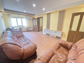 2 bedroom Vladislav Varnenchik 1, Varna 2