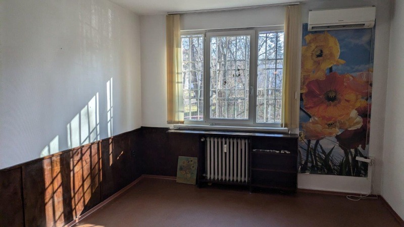 Te huur  2 slaapkamers Sofia , Javorov , 96 m² | 95003840