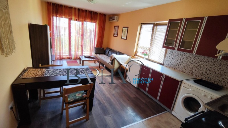 В аренду  1 спальня Варна , Бриз , 65 кв.м | 80760300 - изображение [2]