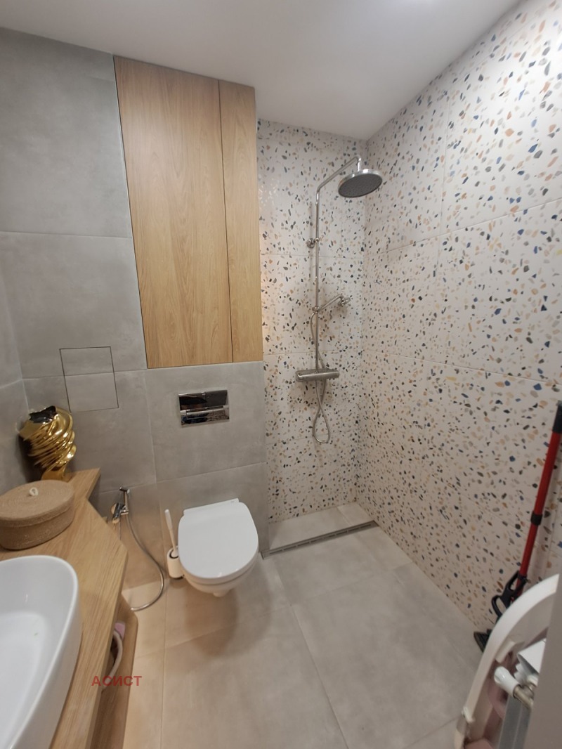 K pronájmu  1 ložnice Sofia , Krasno selo , 65 m2 | 56611980 - obraz [11]