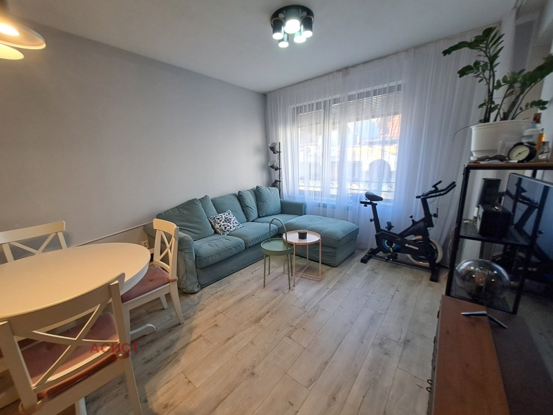 K pronájmu  1 ložnice Sofia , Krasno selo , 65 m2 | 56611980 - obraz [3]