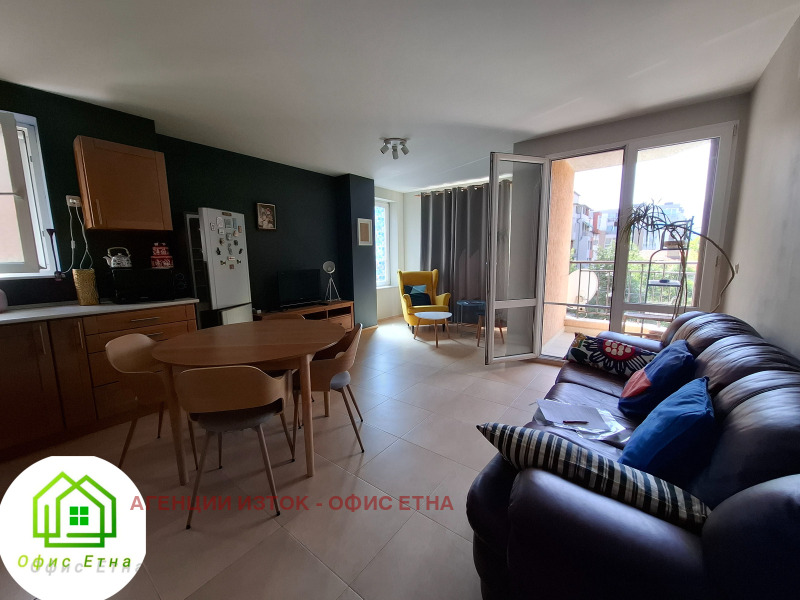 Vuokrattavana  2 makuuhuonetta Sofia , Geo Milev , 90 neliömetriä | 89102799 - kuva [3]