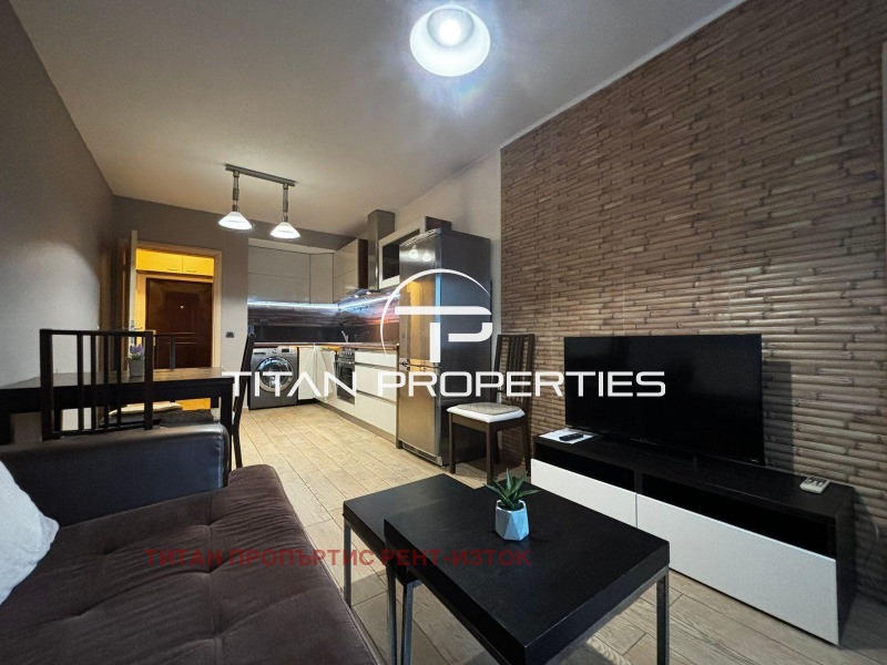 Дава под наем 2-СТАЕН, гр. Бургас, Център, снимка 3 - Апартаменти - 52534221