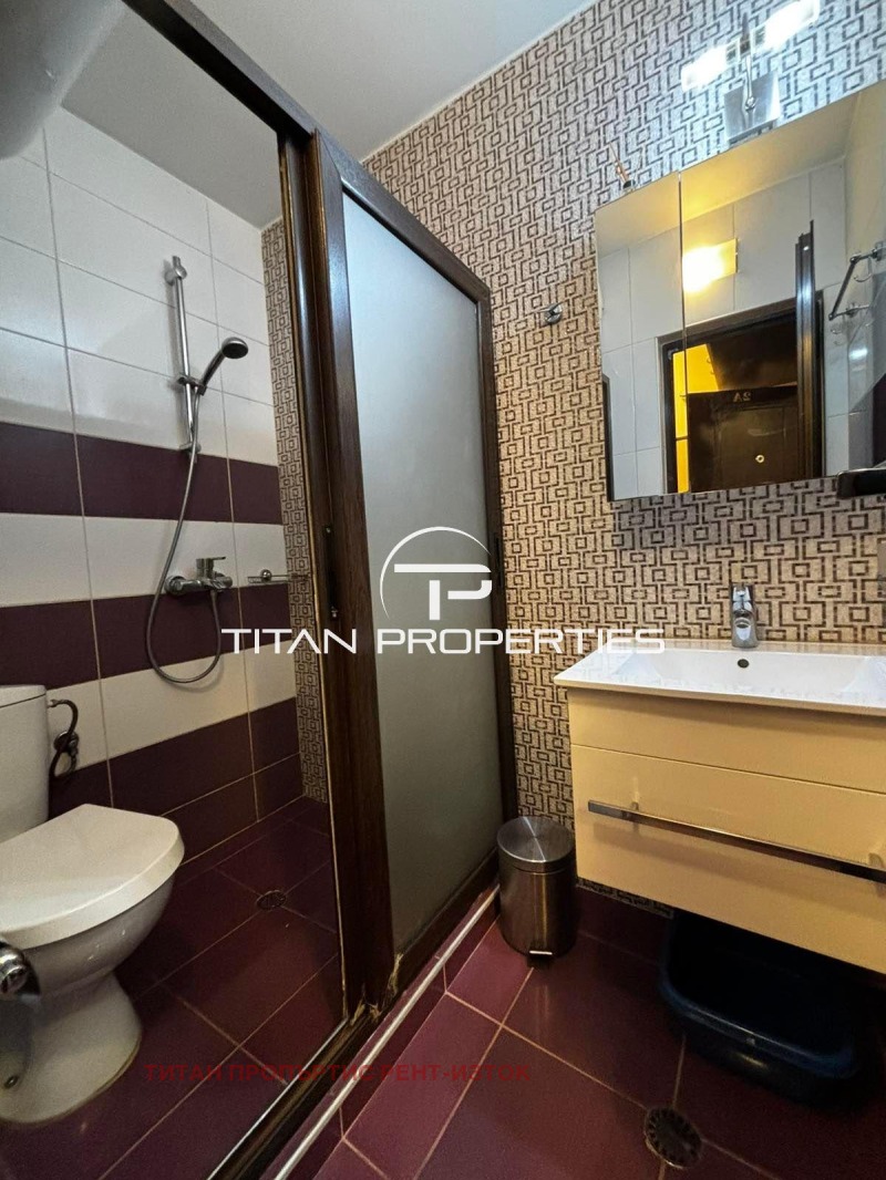 Дава под наем 2-СТАЕН, гр. Бургас, Център, снимка 7 - Апартаменти - 52534221