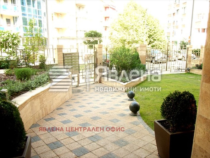 Дава под наем 3-СТАЕН, гр. София, Лозенец, снимка 5 - Апартаменти - 53195740