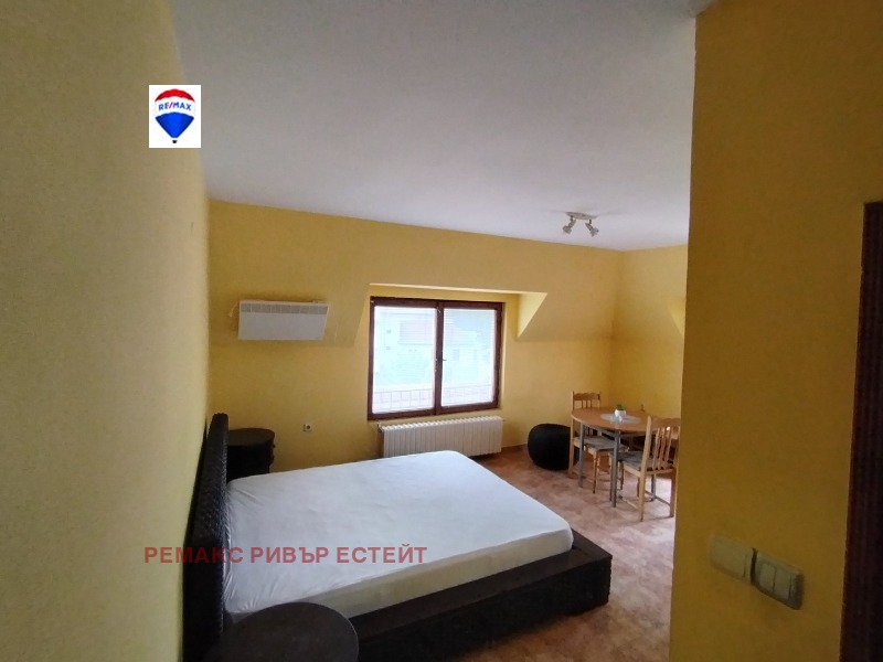 Kiadó  Tetőtér Ruse , Hasove , 33 négyzetméter | 37975569 - kép [4]